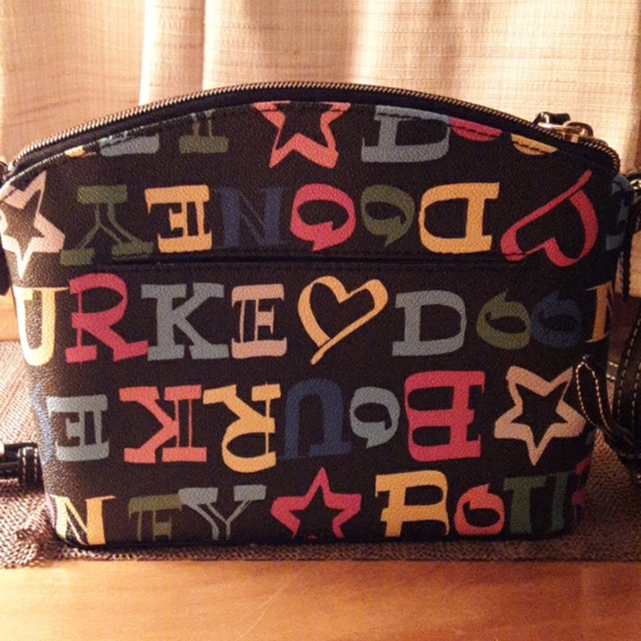 Dooney & Bourke crossbody - Picture 2 of 4